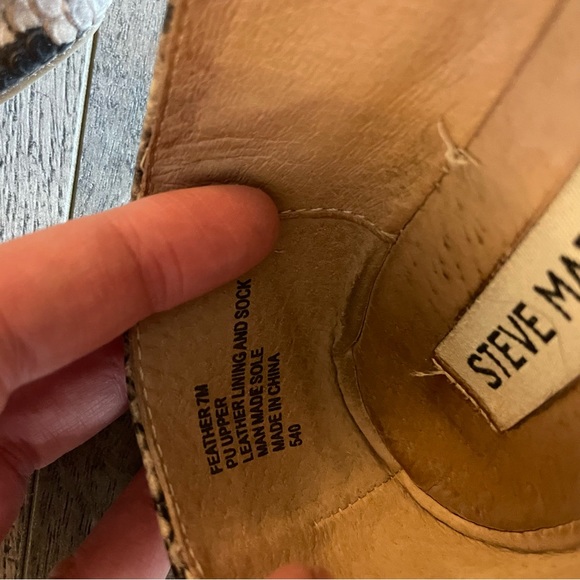 Steve Madden Snakeprint Feather Flat - Picture 3 of 5